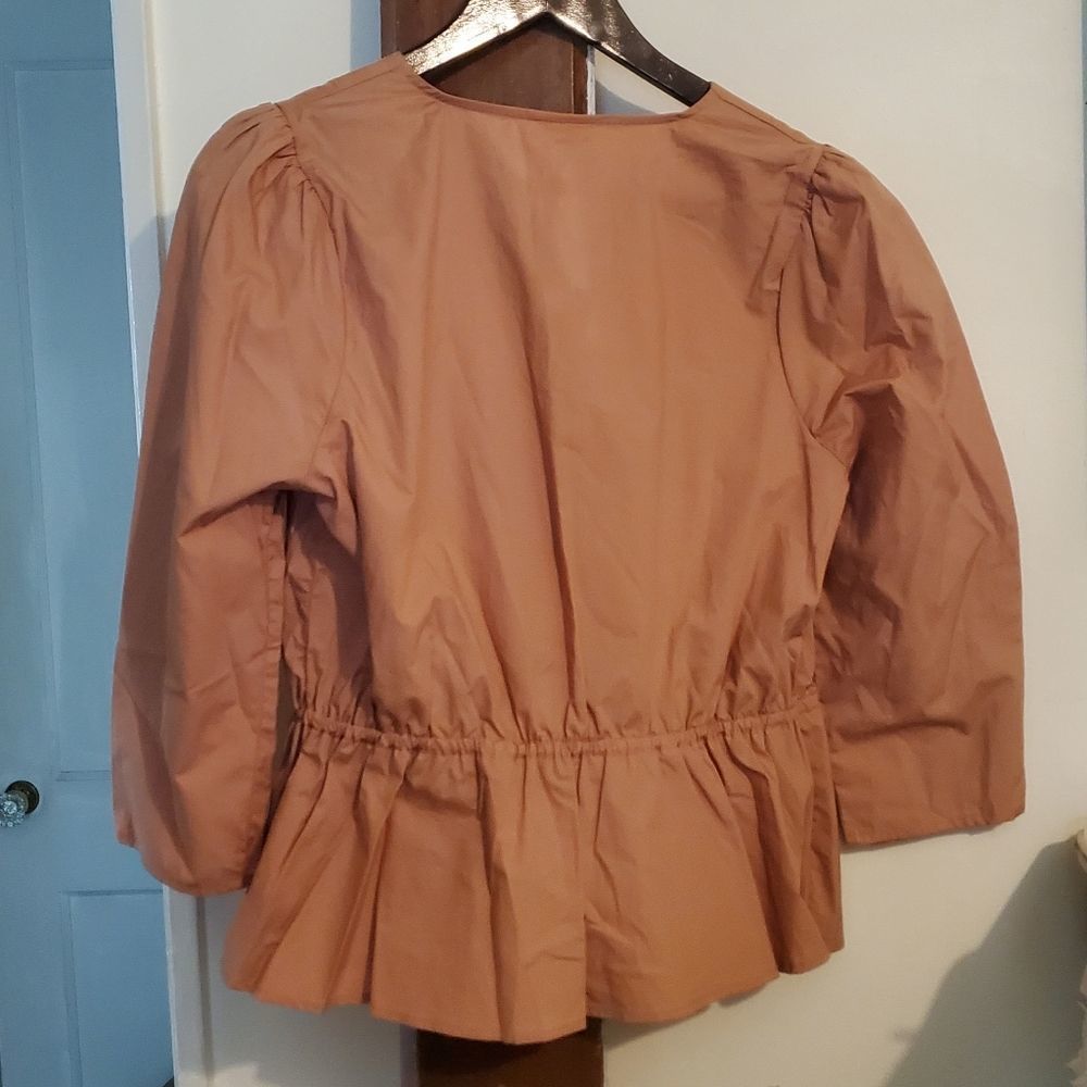 A new day wrap blouse size medium in pink - Picture 5 of 8